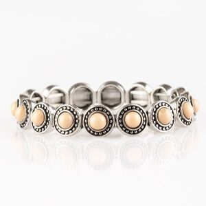 Globetrotter Goals - Silver-Tone Bracelet with Cream Cabochon Circles
